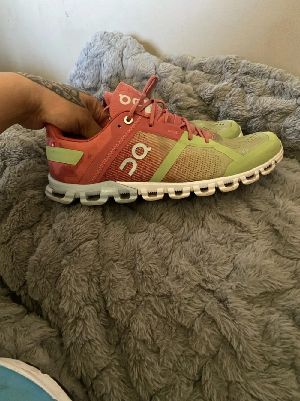 Women's On Cloud Cloudflow 2.0
Running Shoes in Guava Dust
Rose Green - Picture 6 of 7